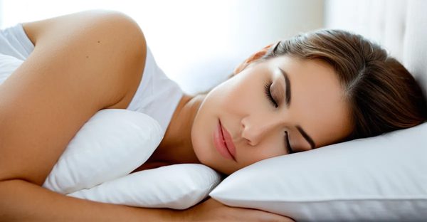 Améliorez votre sommeil avec le bon niveau de confort oreiller